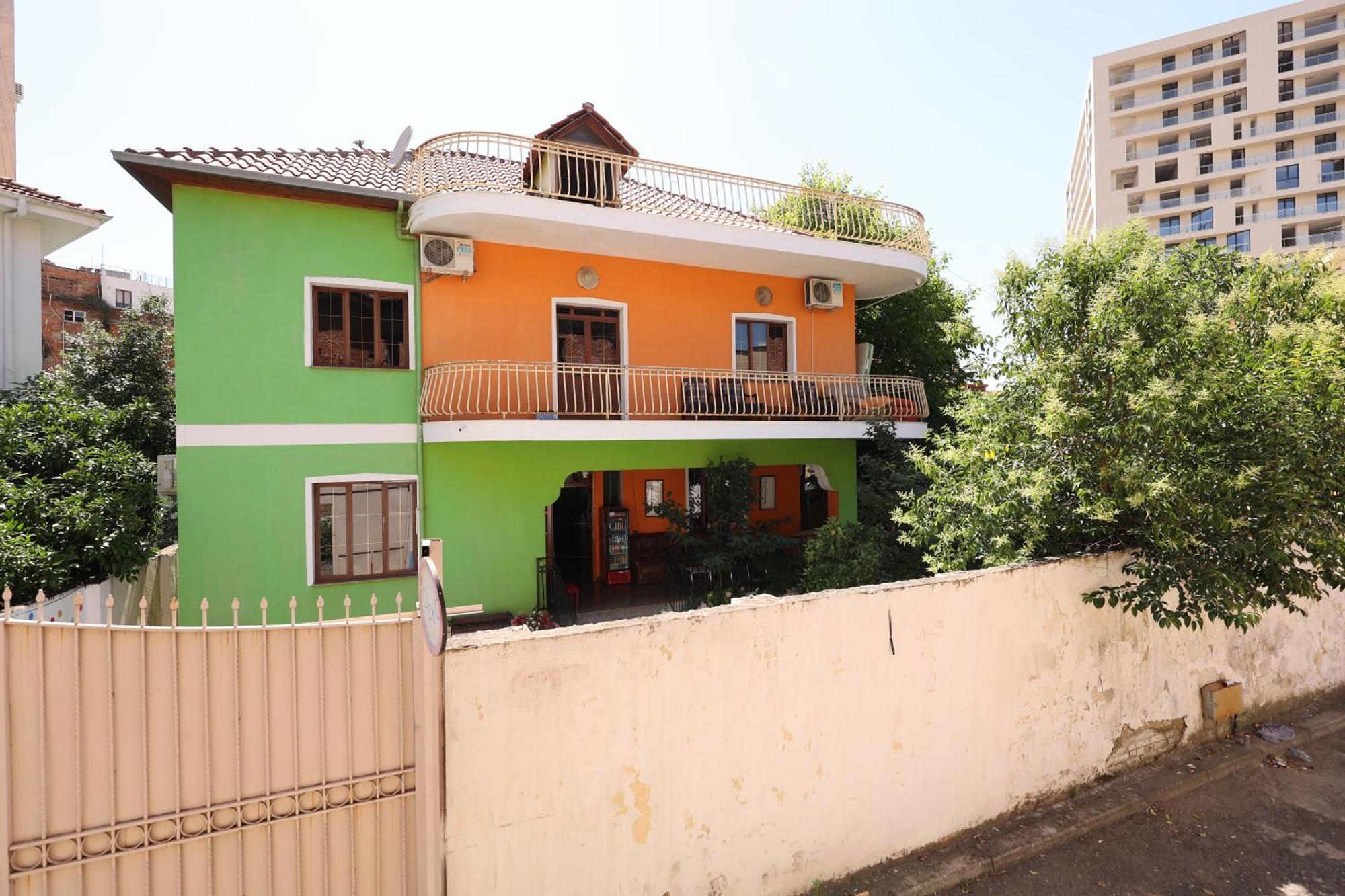 Hostel Osho *